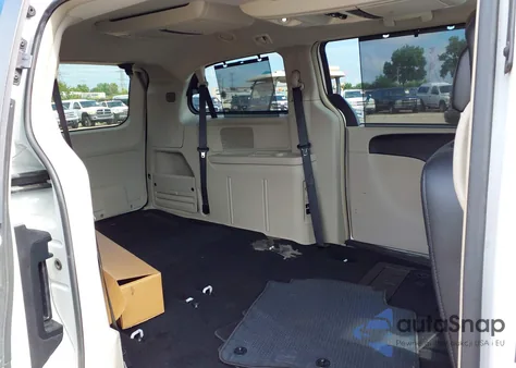 2015 Chrysler Town & Country Touring-L from USA, damaged, VIN 2C4RC1CG9FR573863